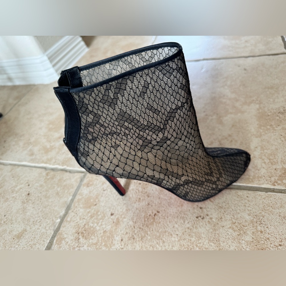 Christian Louboutin - lace black booties - size 36.5